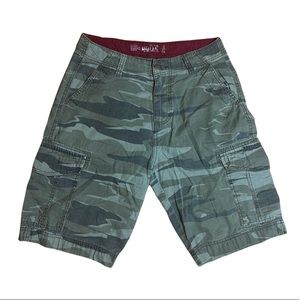 Baileys Point Mens Cargo Shorts Size 29W X 10 Camo Green Ripstop Utility Pockets